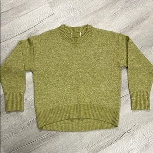 Old navy Olive Green Women's Sweater size small NO TAGS
